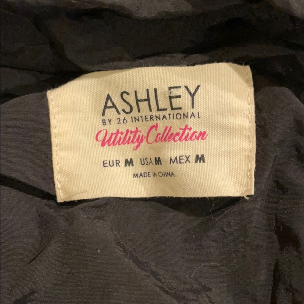 Light Jacket - Picture 5 of 6